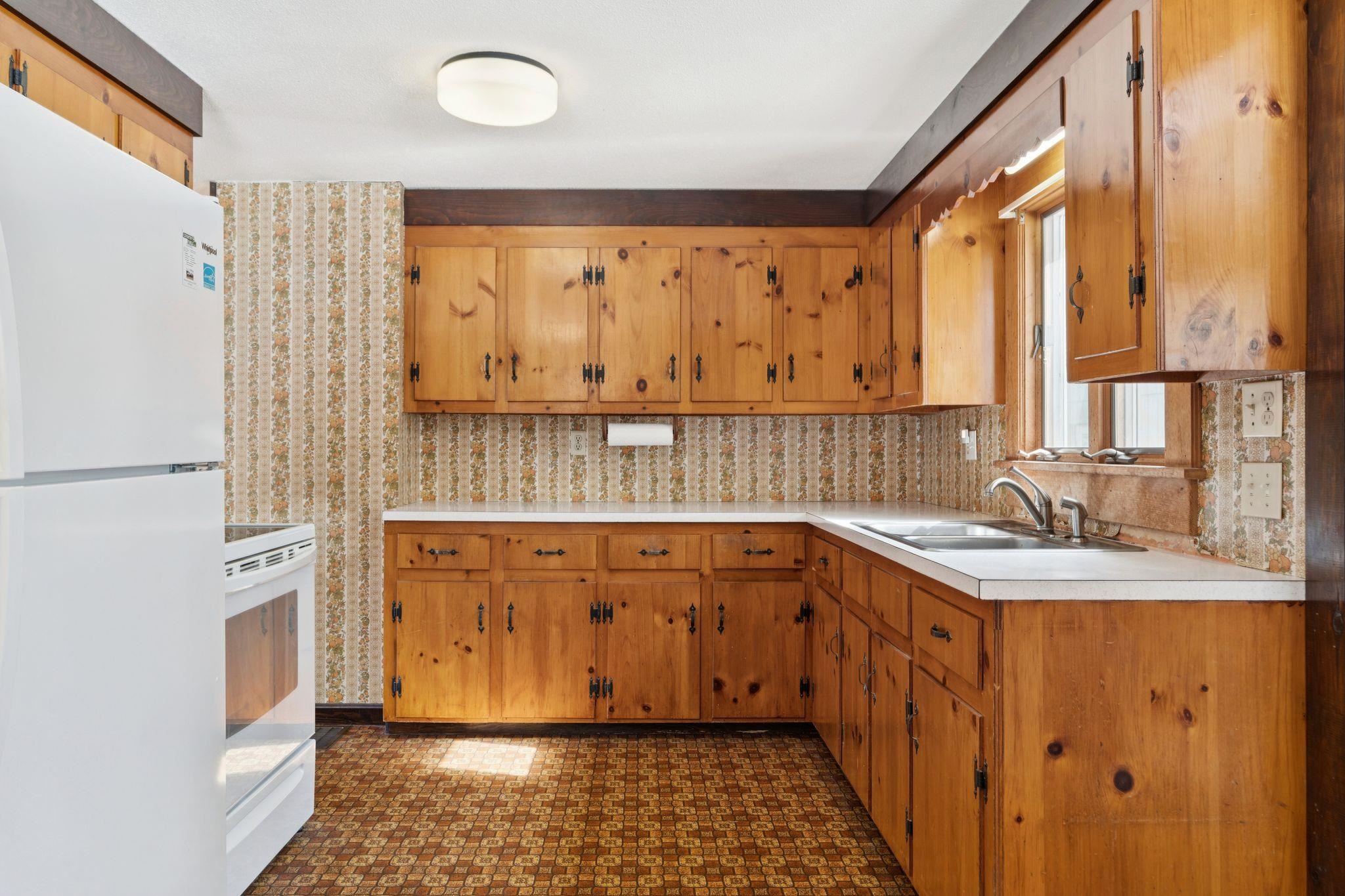 836 Tenney Hill Road