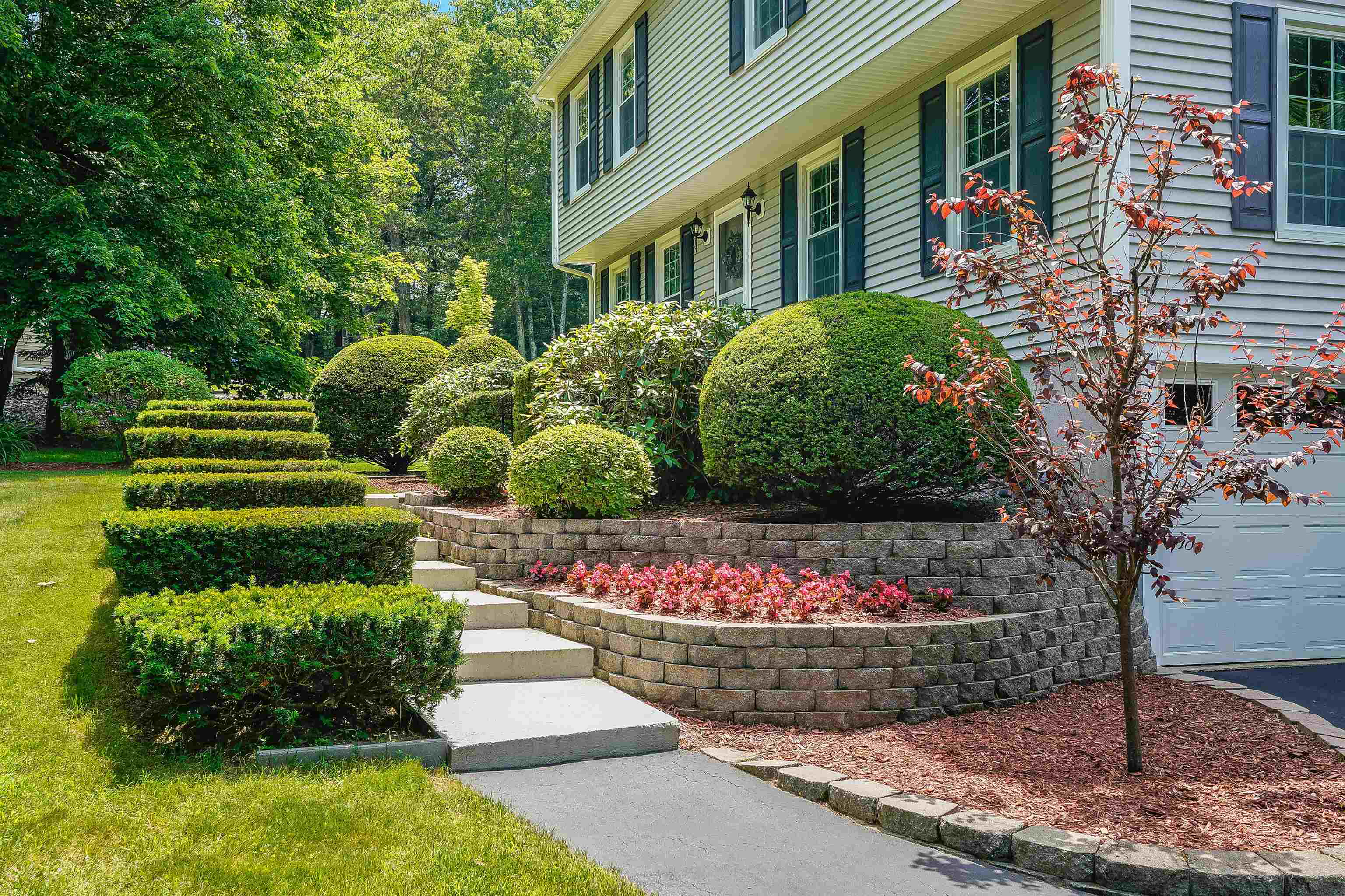 7 Jay Drive