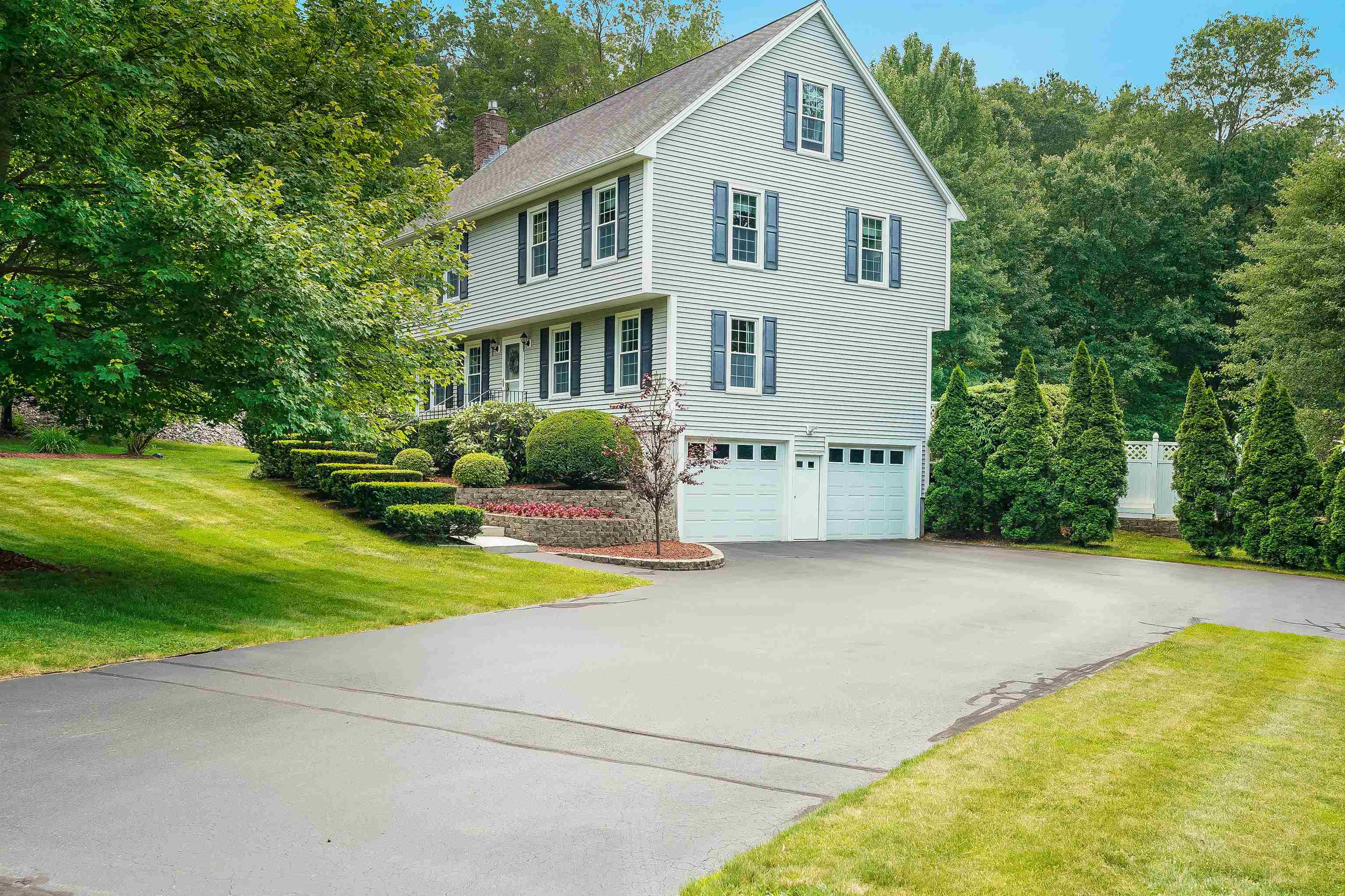 7 Jay Drive