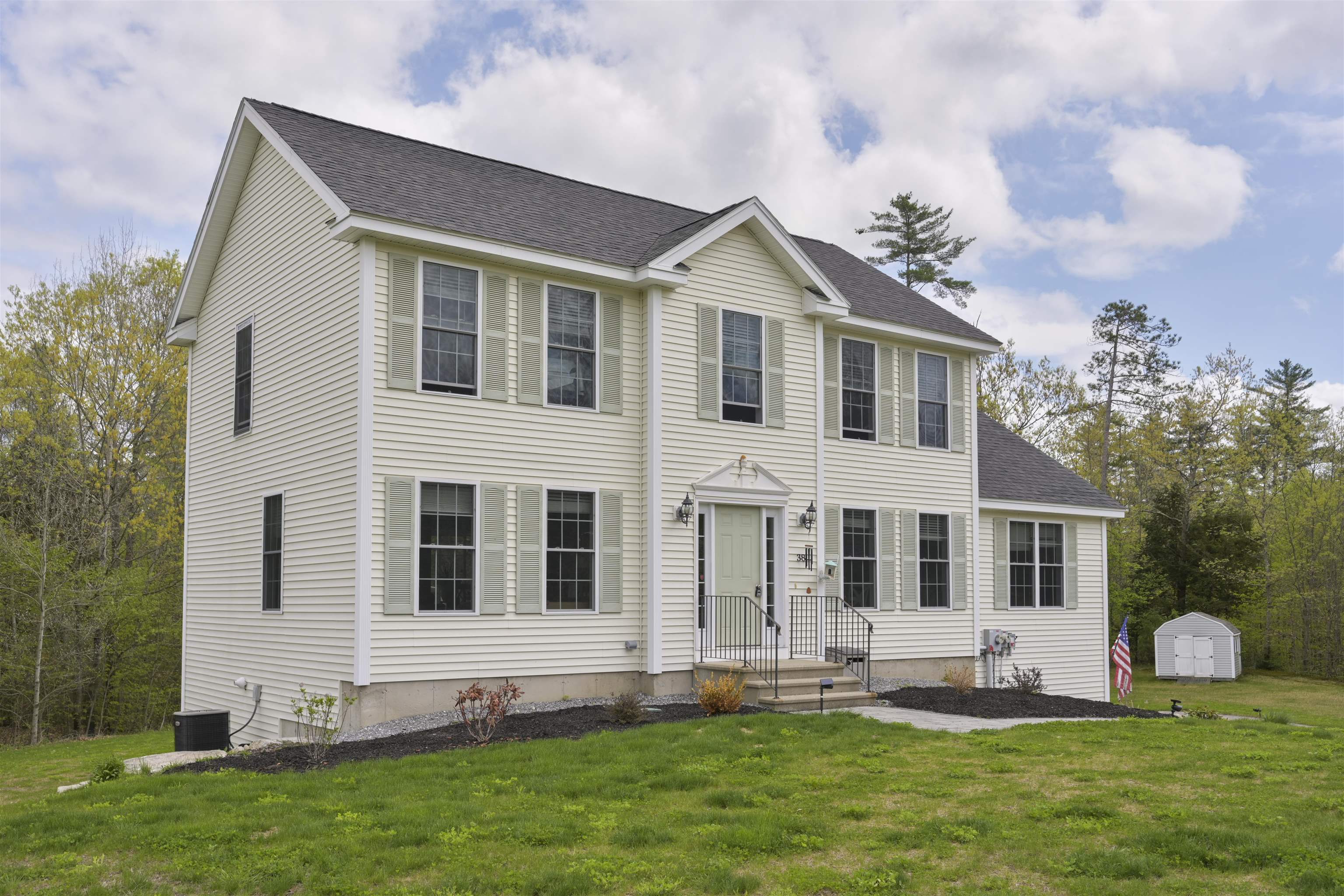 38 Elanor Way