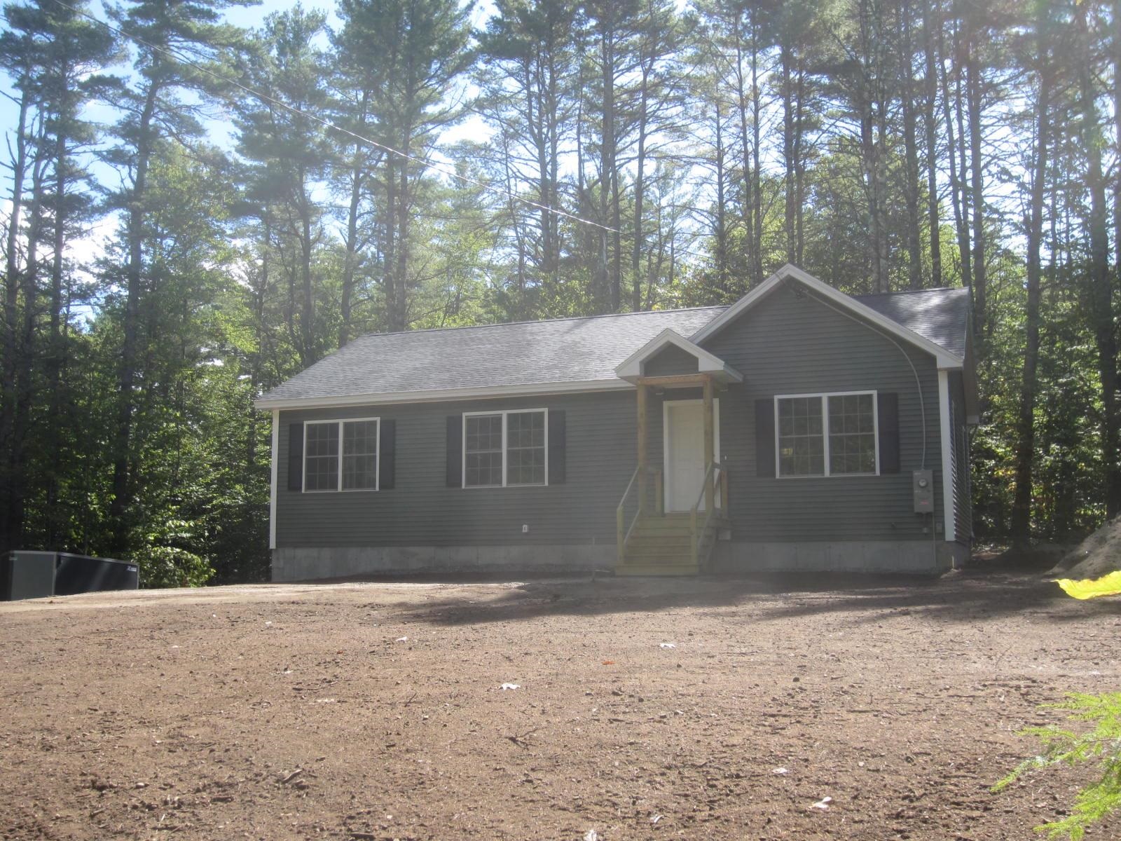 Wakefield, New Hampshire 03872, United States, 3 Bedrooms Bedrooms, ,2 BathroomsBathrooms,Residential,Active,136579