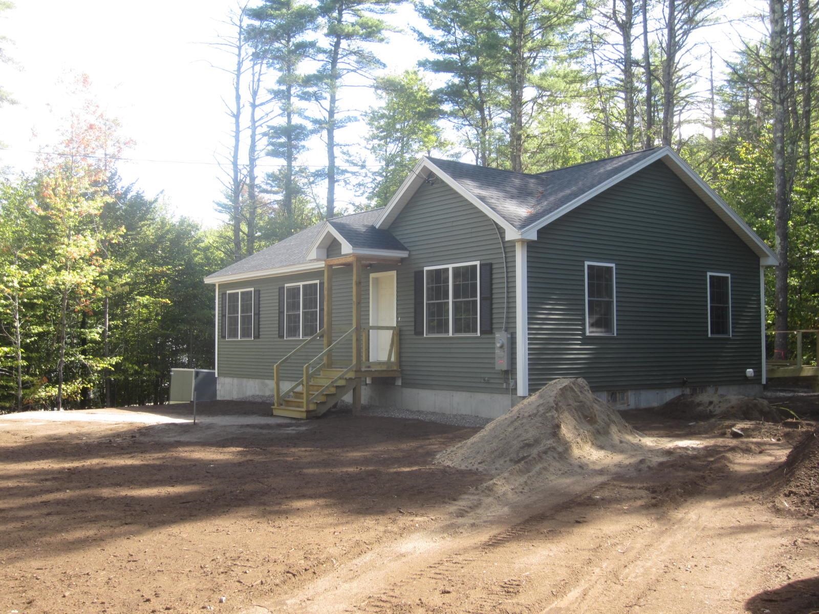 Wakefield, New Hampshire 03872, United States, 3 Bedrooms Bedrooms, ,2 BathroomsBathrooms,Residential,Active,136579