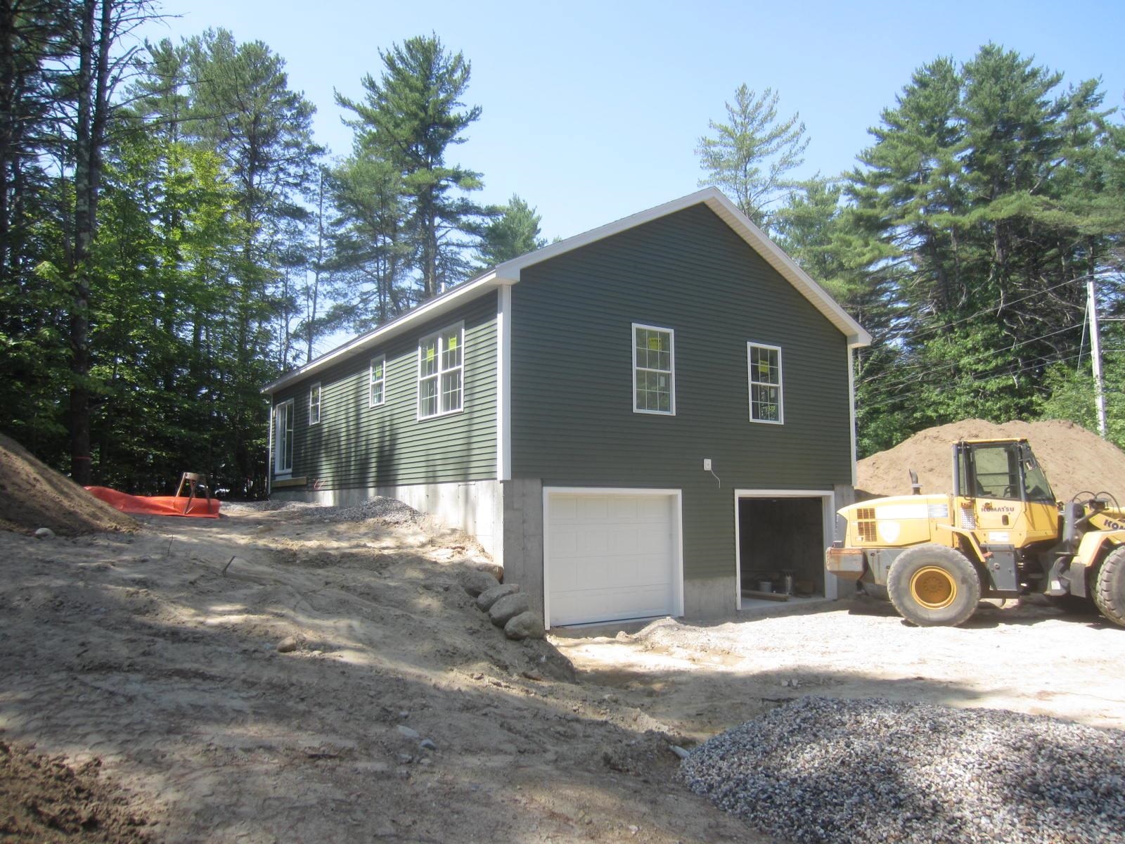 Wakefield, New Hampshire 03872, United States, 3 Bedrooms Bedrooms, ,2 BathroomsBathrooms,Residential,Active,136579