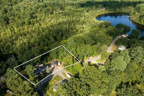 2 Half Moon Lane Kingston NH 03848