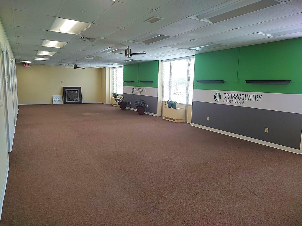 Photo of 50 Bridge Street #206, Manchester, NH 03101 (MLS # 5063028)