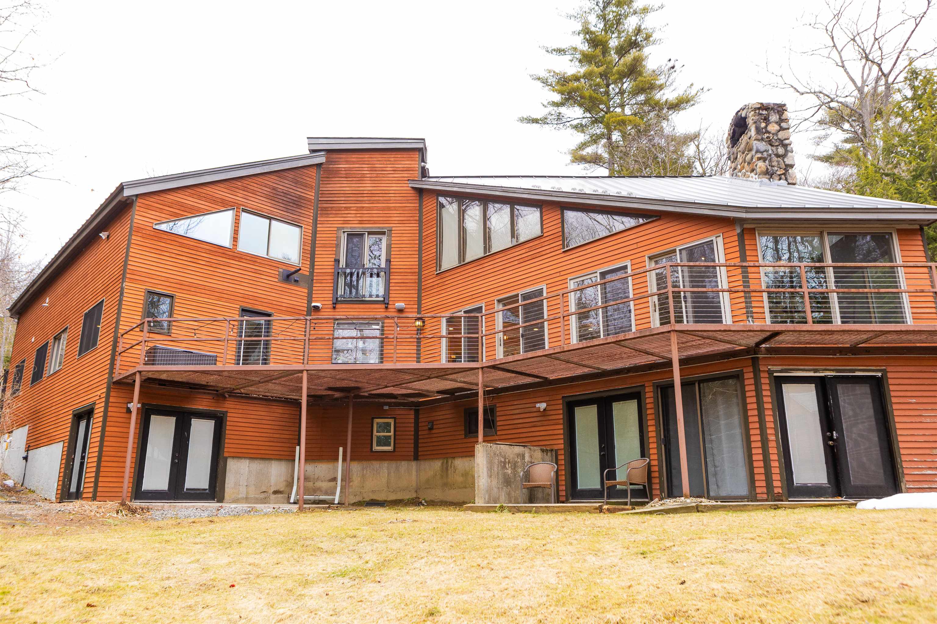 18 Treeline Road