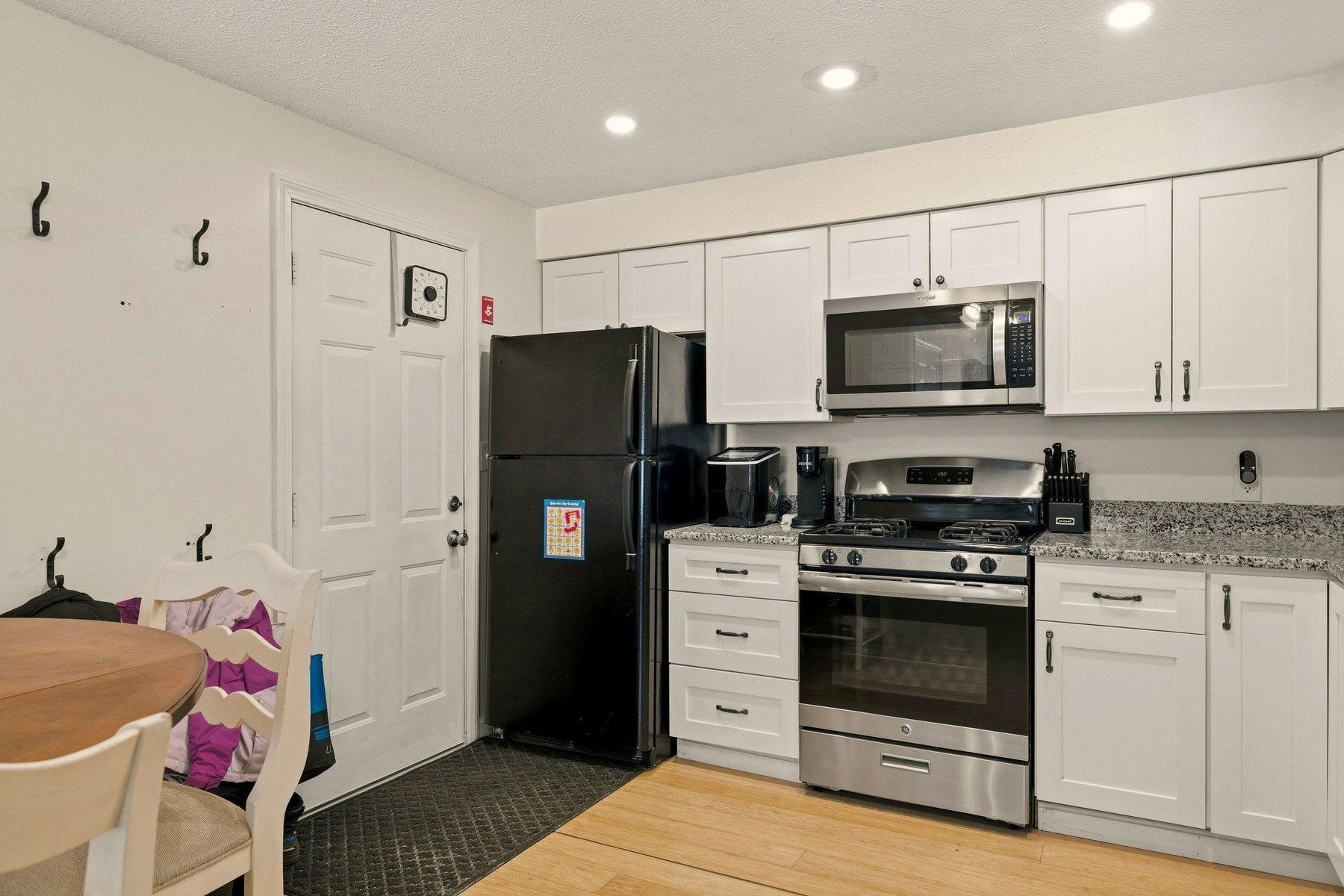 50 Brookside Drive F2