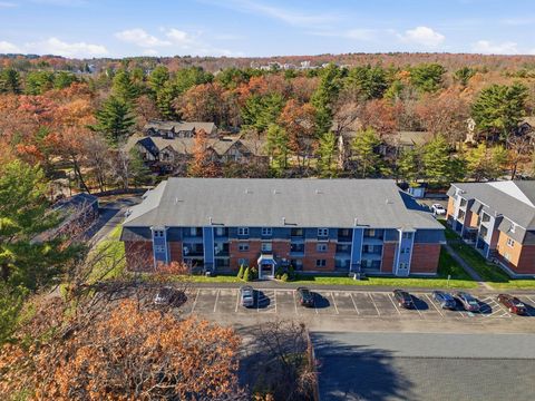 Photo of 92 Bluestone Drive, Nashua, NH 03060 (MLS # 5069874)