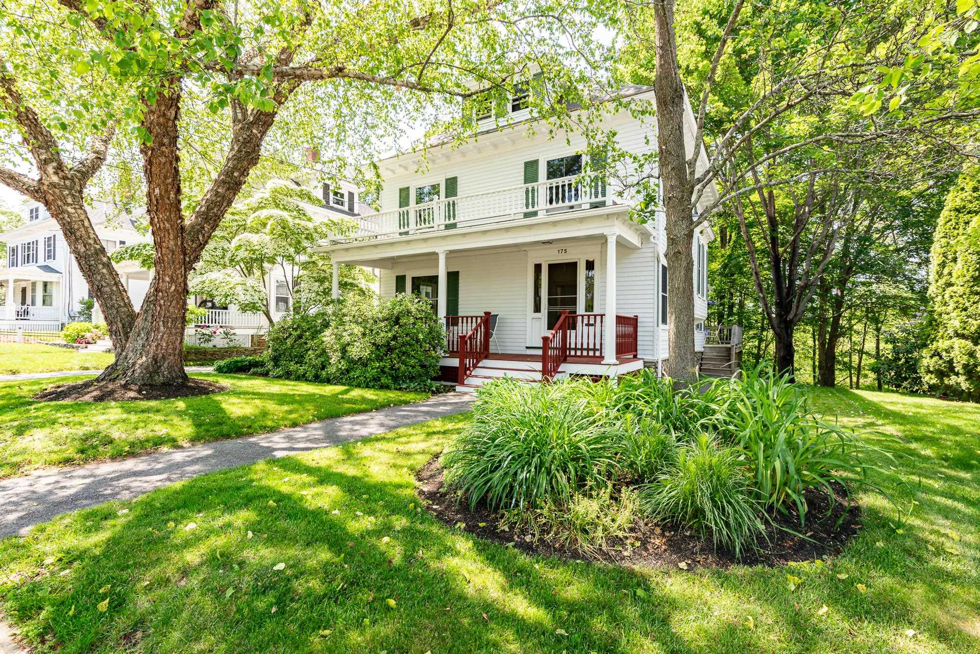 175 MIDDLE Road