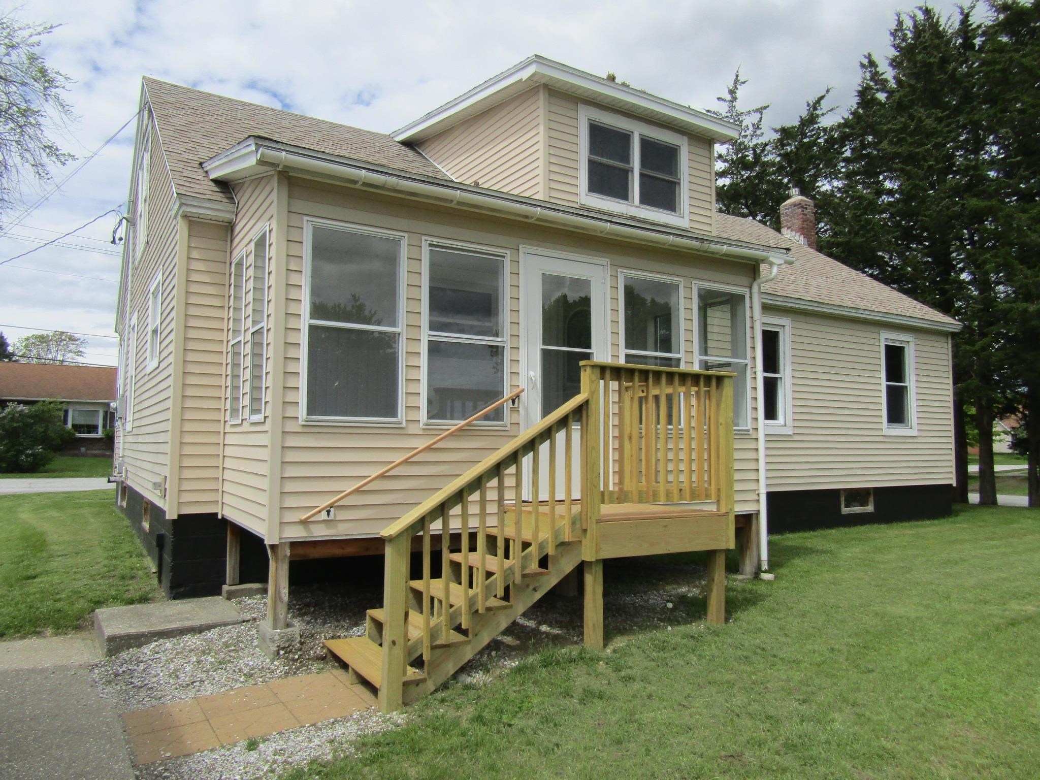 98 Canada Street