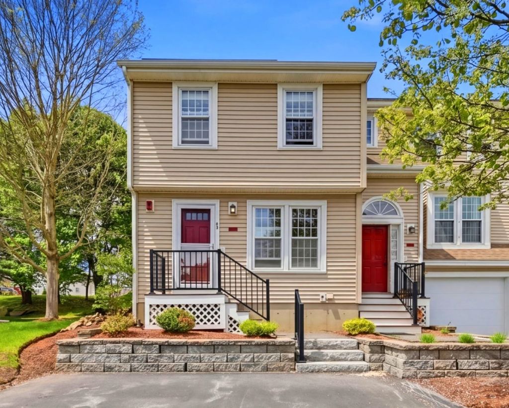 Photo of 7 Sundown Drive #A, Derry, NH 03038 (MLS # 5089053)