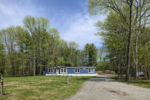 Photo of 50 Monteiro Drive, Hinsdale, NH 03451 (MLS # 5084180)