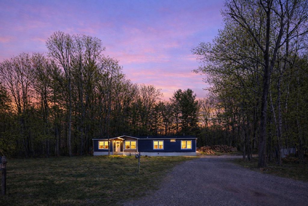 Photo of 50 Montiero Drive, Hinsdale, NH 03451 (MLS # 5084180)