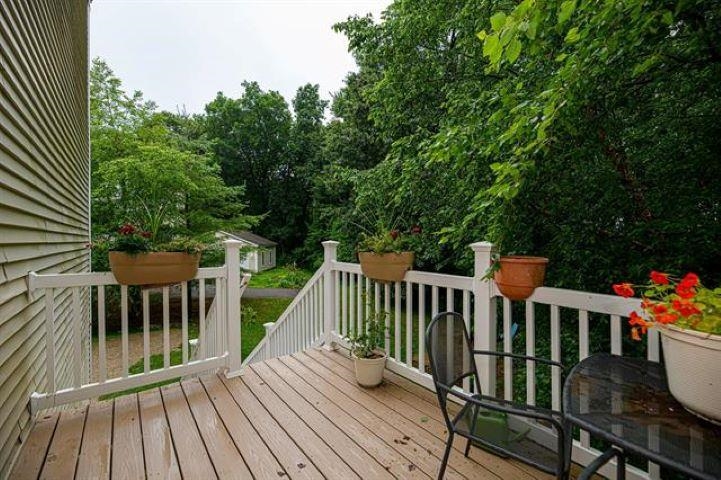 Hampton, New Hampshire 03842, United States, 2 Bedrooms Bedrooms, ,3 BathroomsBathrooms,Residential,Pending,12384