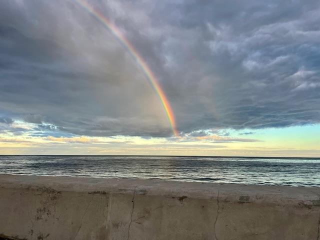 Hampton, New Hampshire 03842, United States, 2 Bedrooms Bedrooms, ,3 BathroomsBathrooms,Residential,Pending,12384