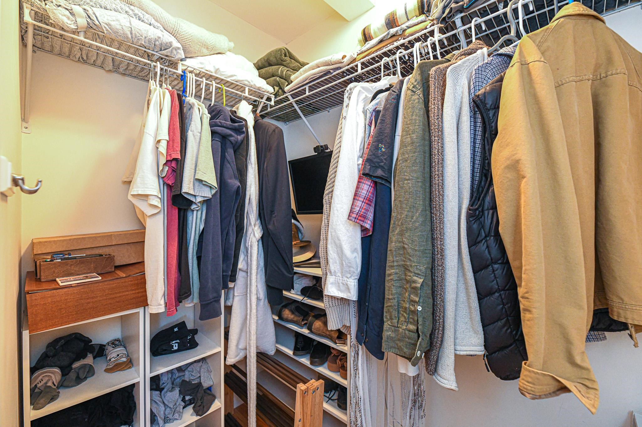 Hampton, New Hampshire 03842, United States, 2 Bedrooms Bedrooms, ,3 BathroomsBathrooms,Residential,Pending,12384