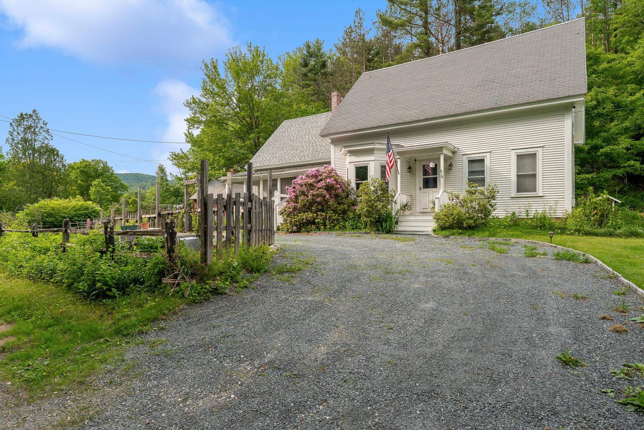 410 Upper Road