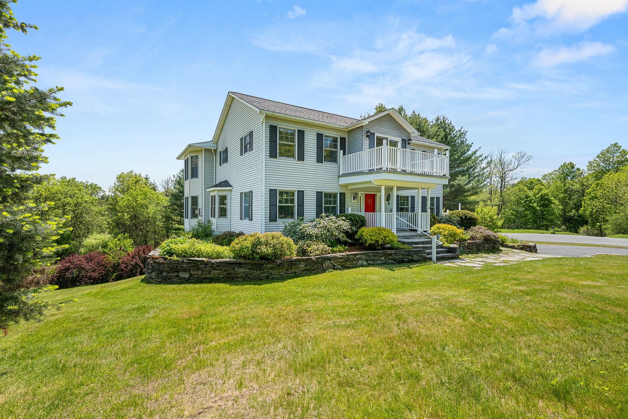 79 Apple Blossom Road