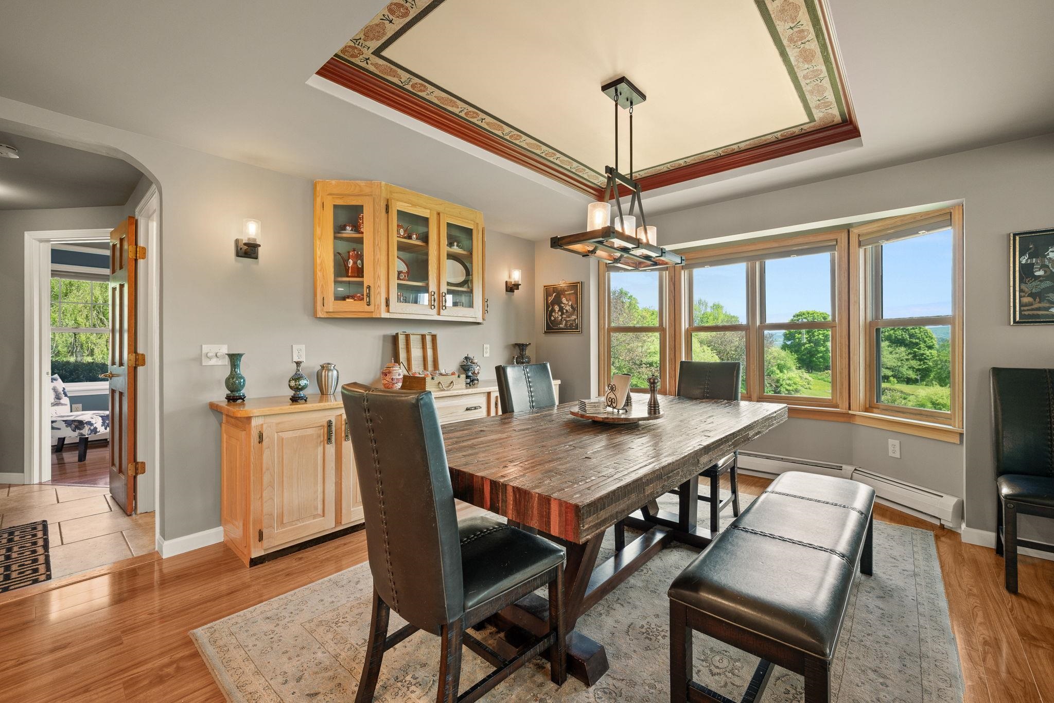 Barre Town, Vermont 05641, United States, 4 Bedrooms Bedrooms, ,5 BathroomsBathrooms,Residential,Pending,141731