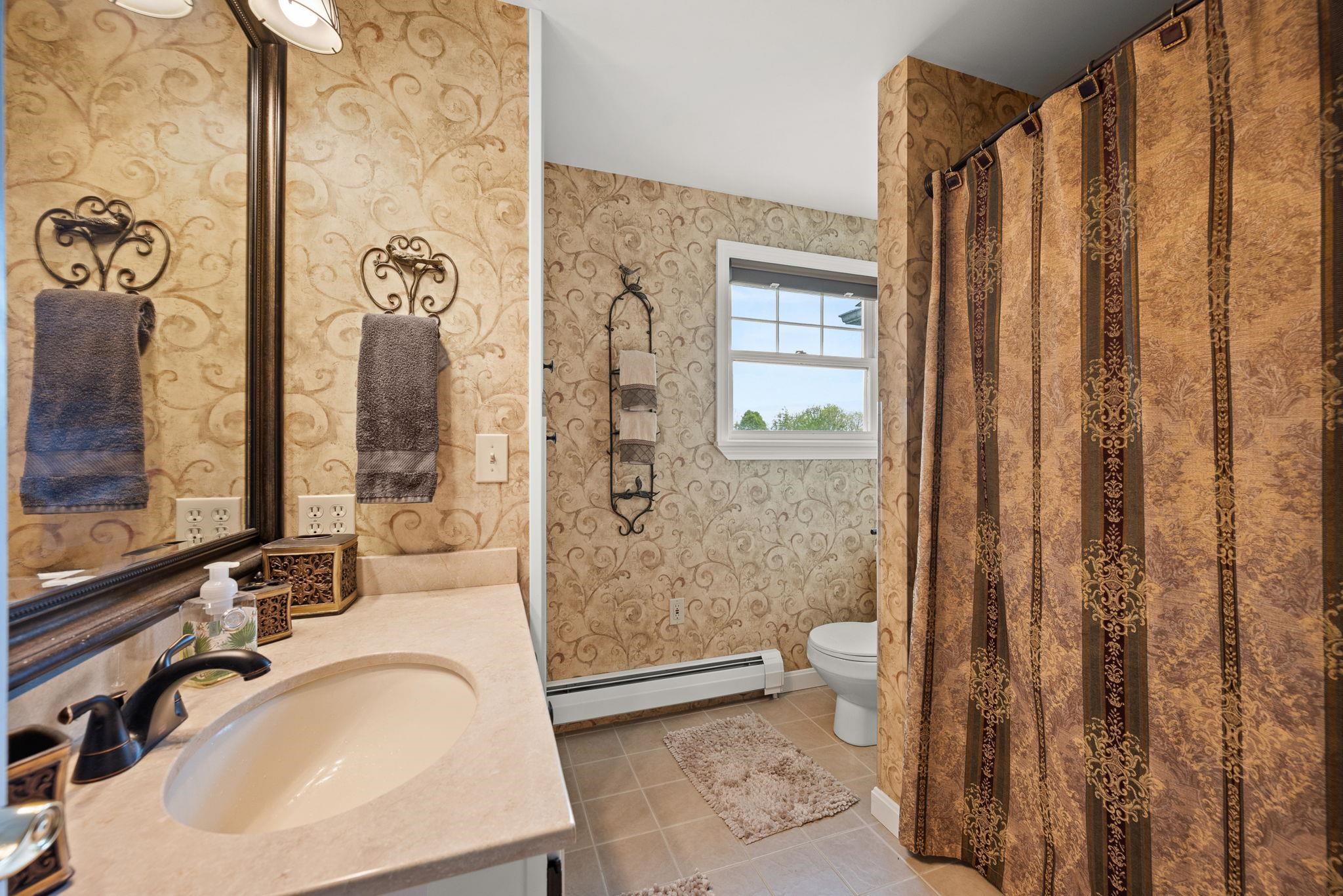 Barre Town, Vermont 05641, United States, 4 Bedrooms Bedrooms, ,5 BathroomsBathrooms,Residential,Pending,141731