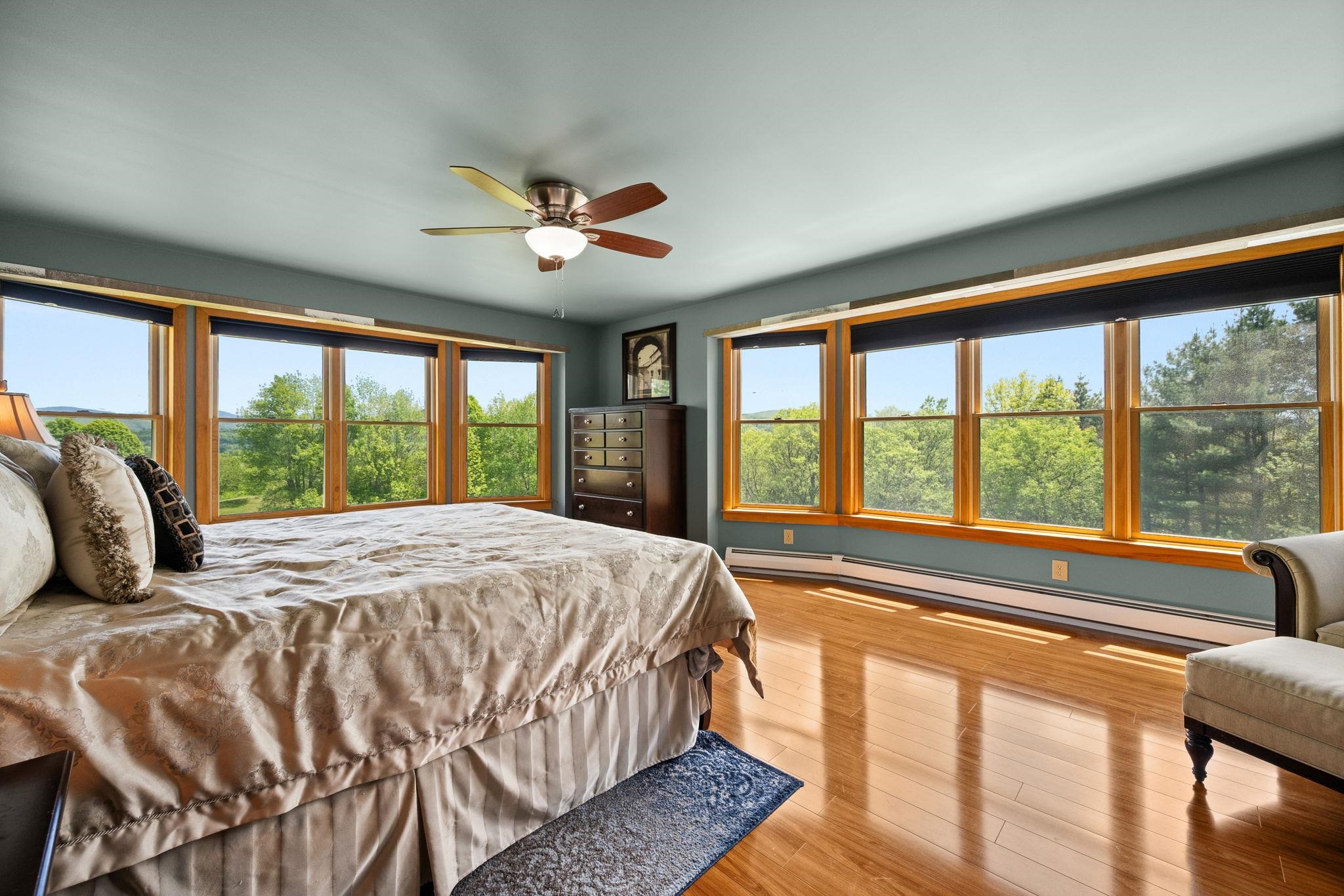 Barre Town, Vermont 05641, United States, 4 Bedrooms Bedrooms, ,5 BathroomsBathrooms,Residential,Pending,141731