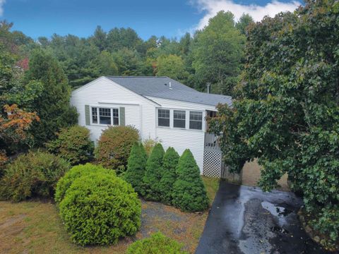 51 Charleston Avenue, Londonderry, NH 03053 - #: 5040912