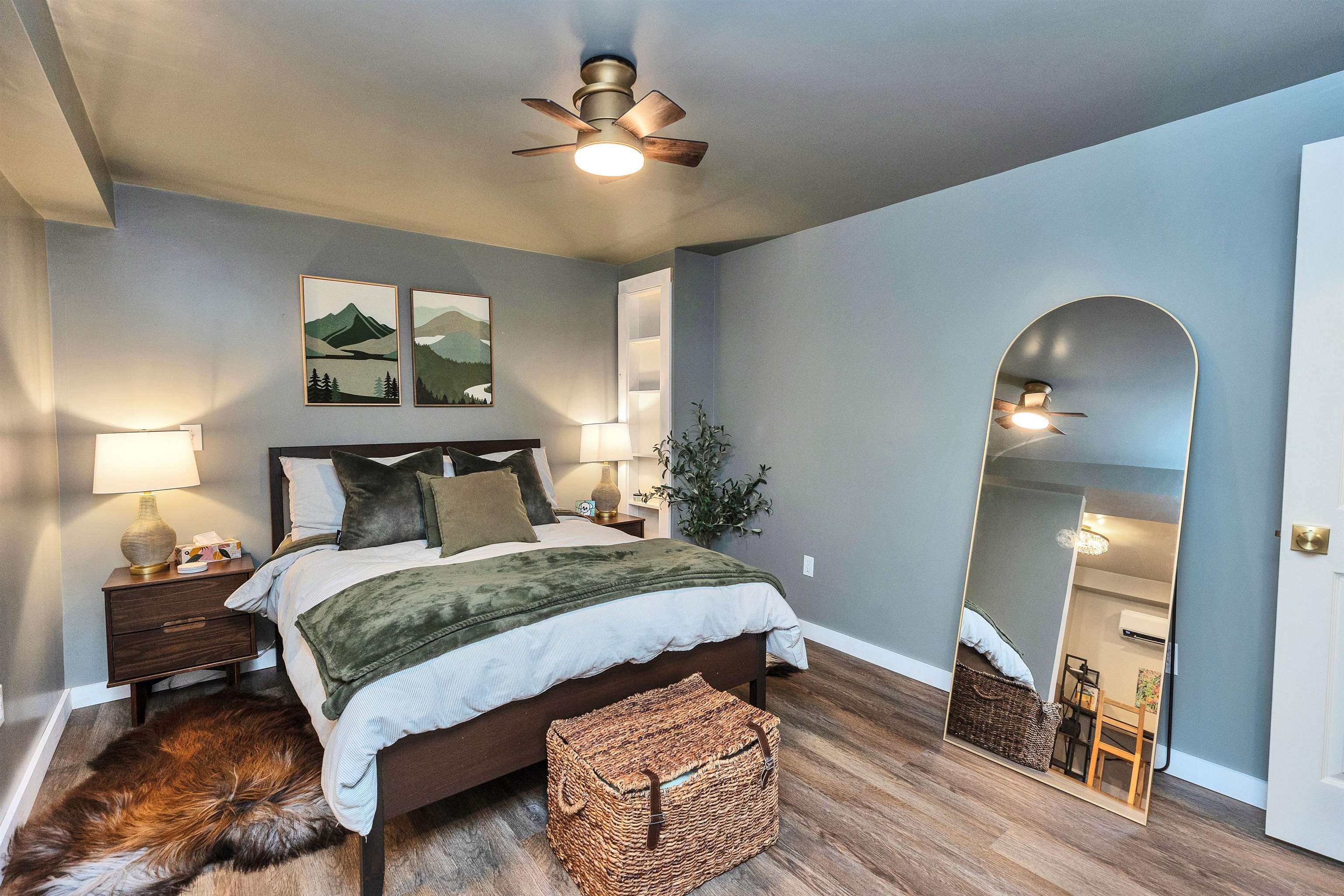 1720b Franklin Pierce Highway