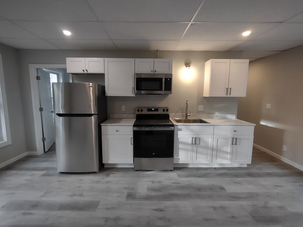 Photo of 99 Chestnut Street #5, Claremont, NH 03743 (MLS # 5088739)