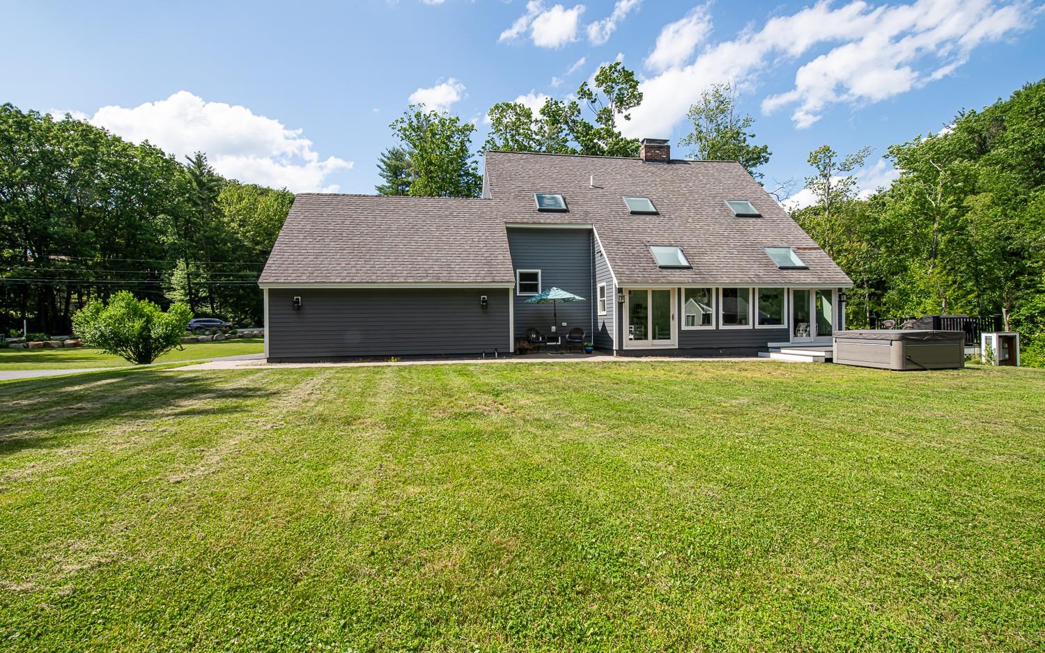 33 Hillside Road