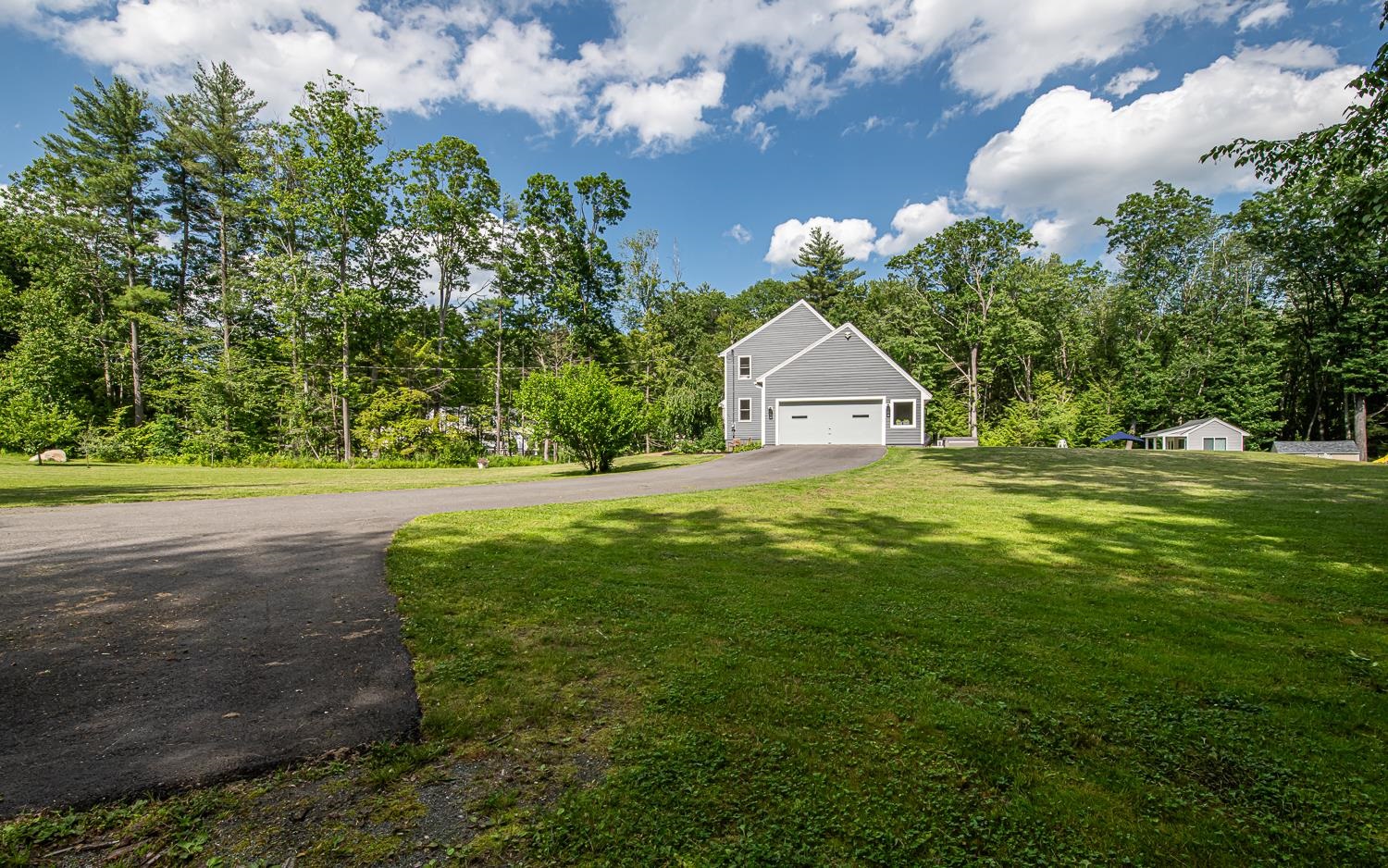 33 Hillside Road
