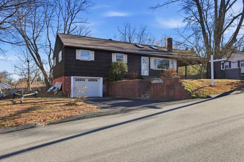 33 Pershing Street Goffstown NH 03045