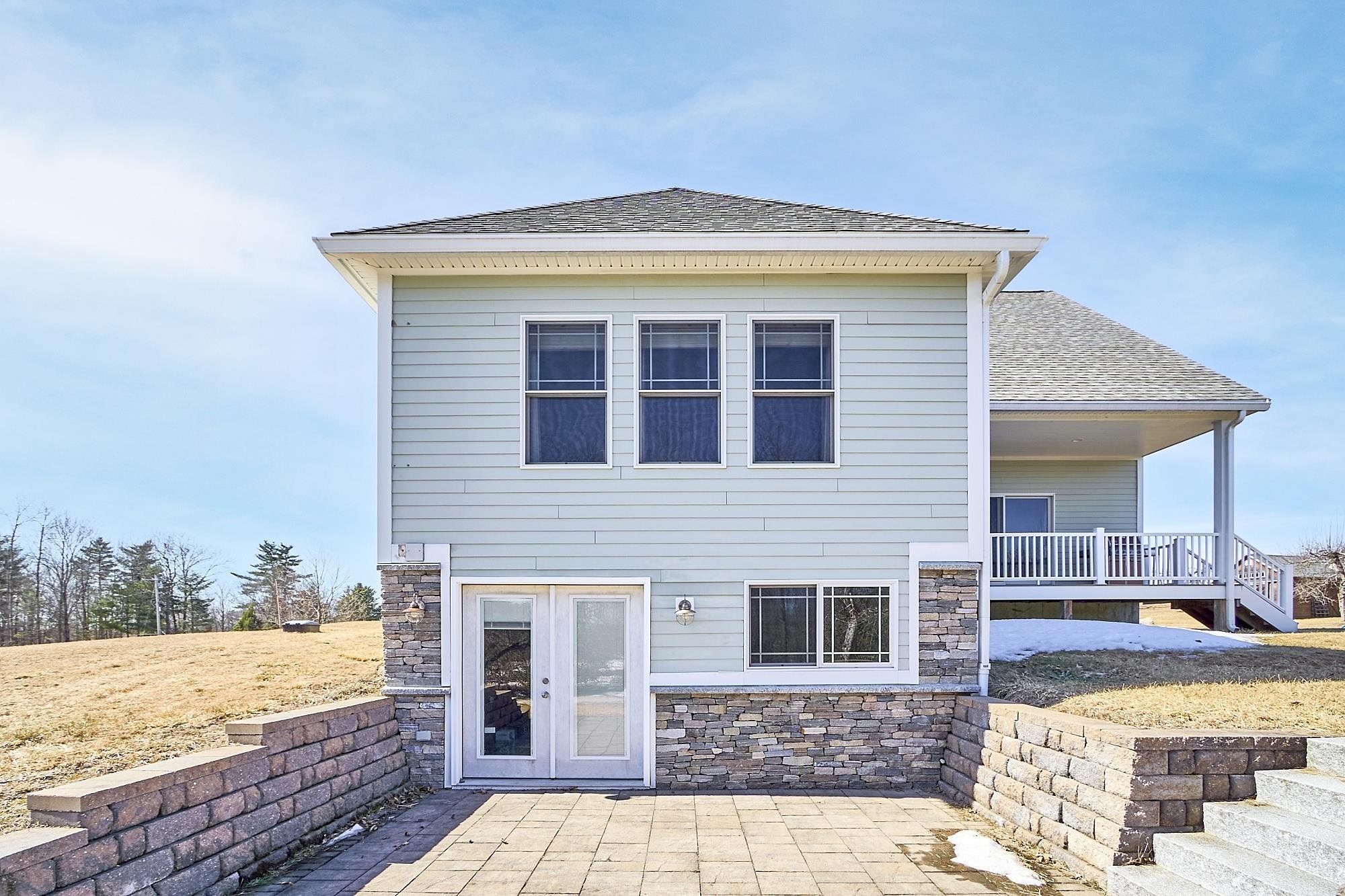 54 Orchard Hill Road
