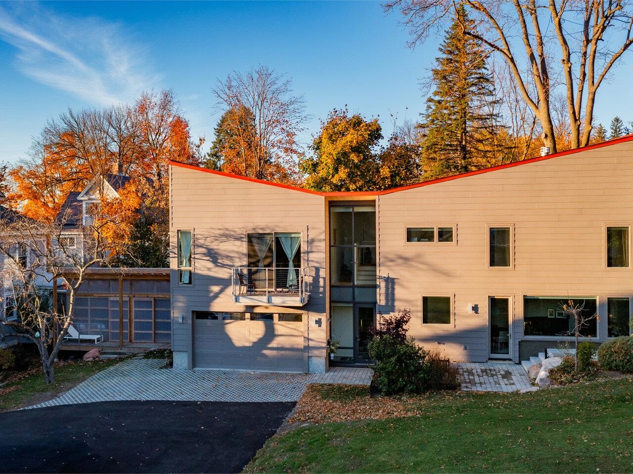 362-364 South Union Street