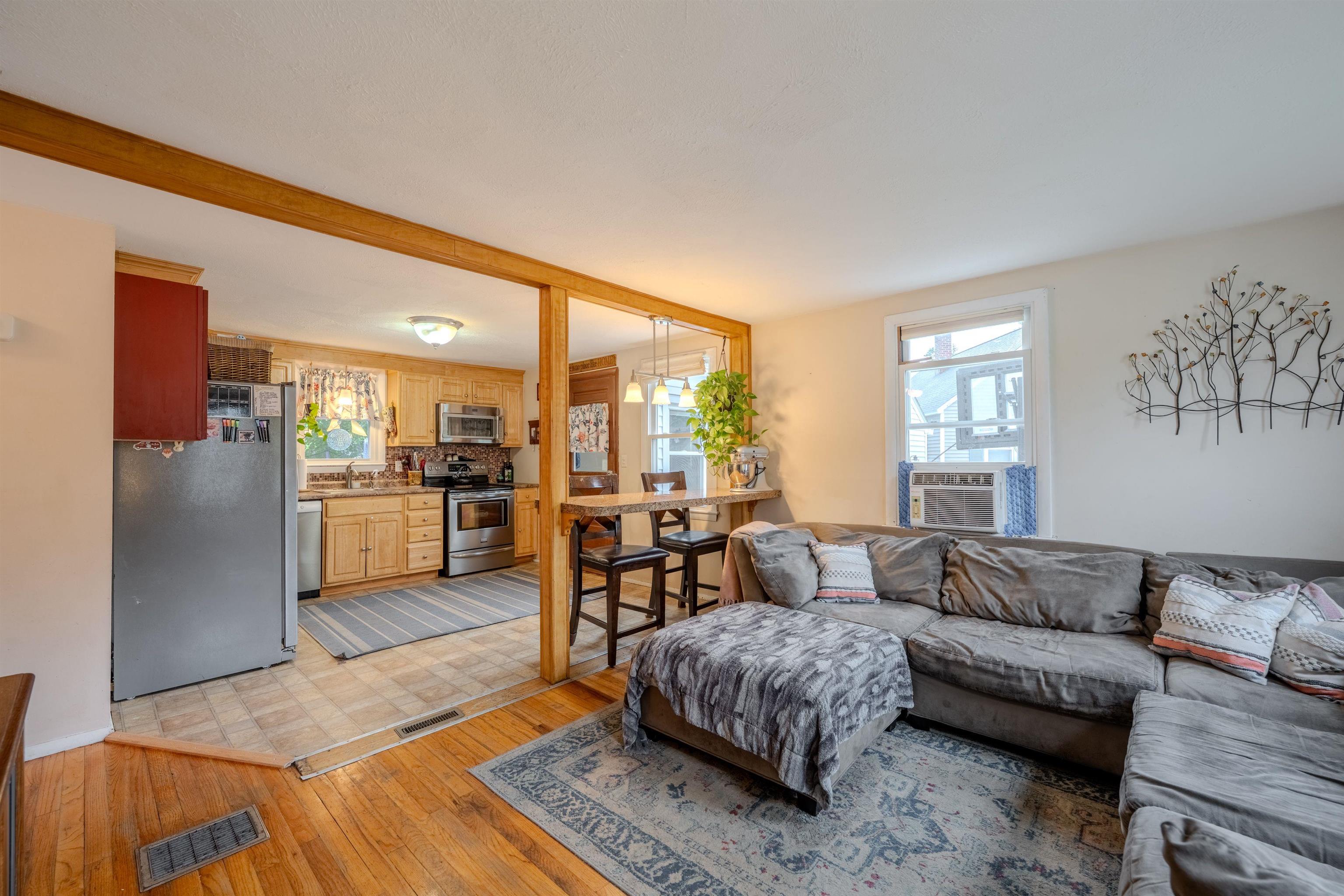 28 Maplewood Avenue