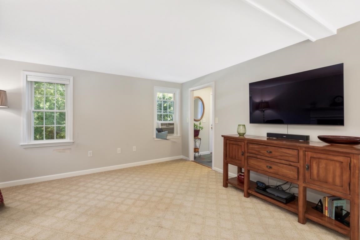 29 Rolling Ridge Road