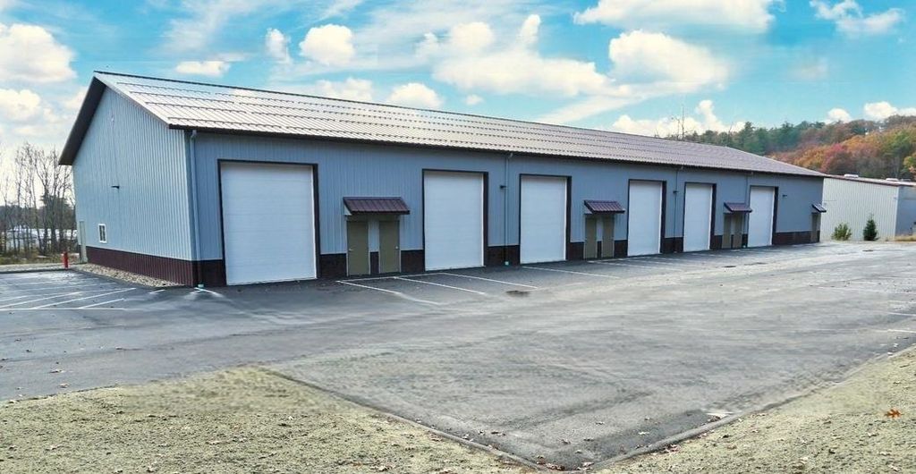 Photo of 47 THAMES Road #4, Hooksett, NH 03106 (MLS # 5080061)