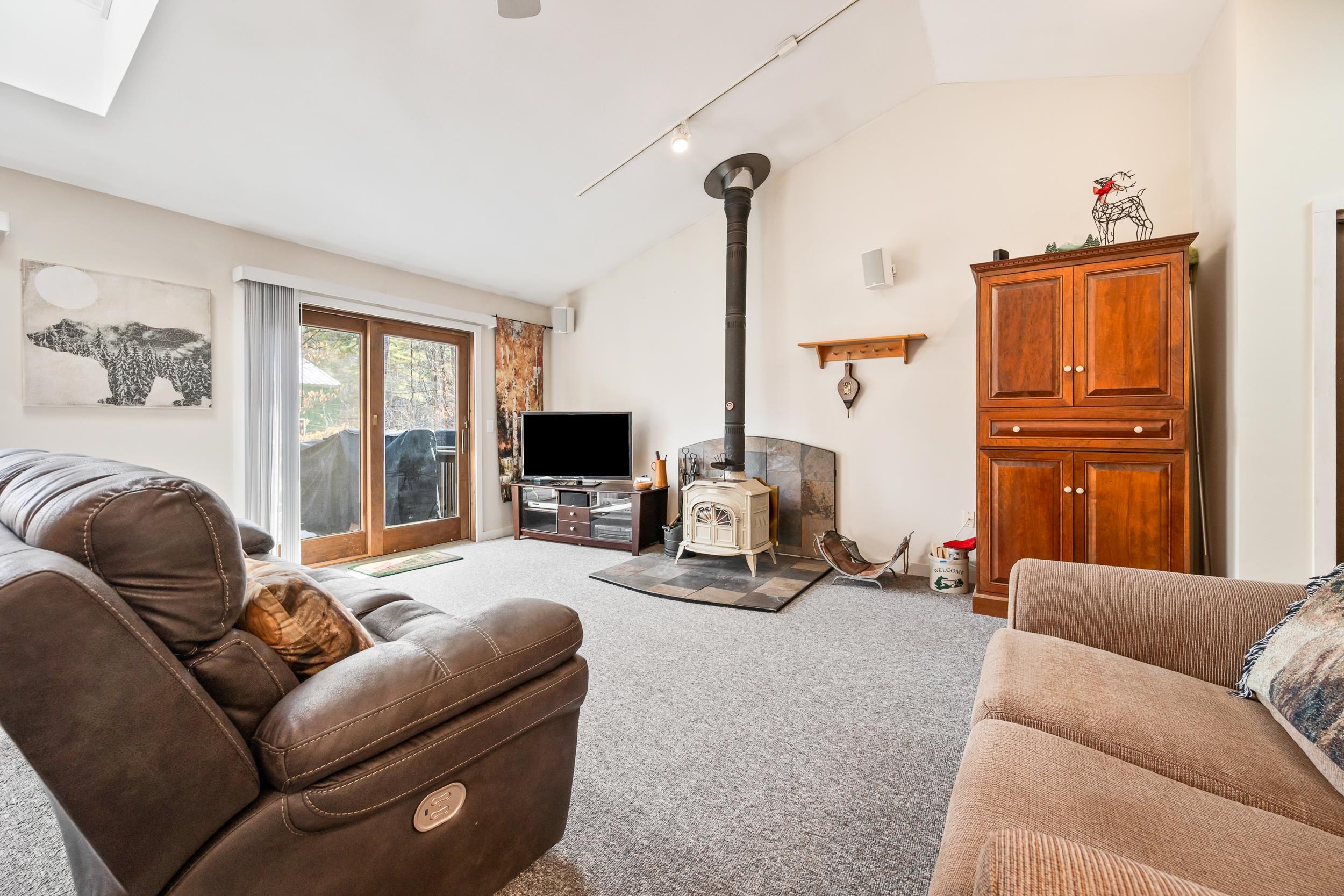 1 Woodland Pines Road #1