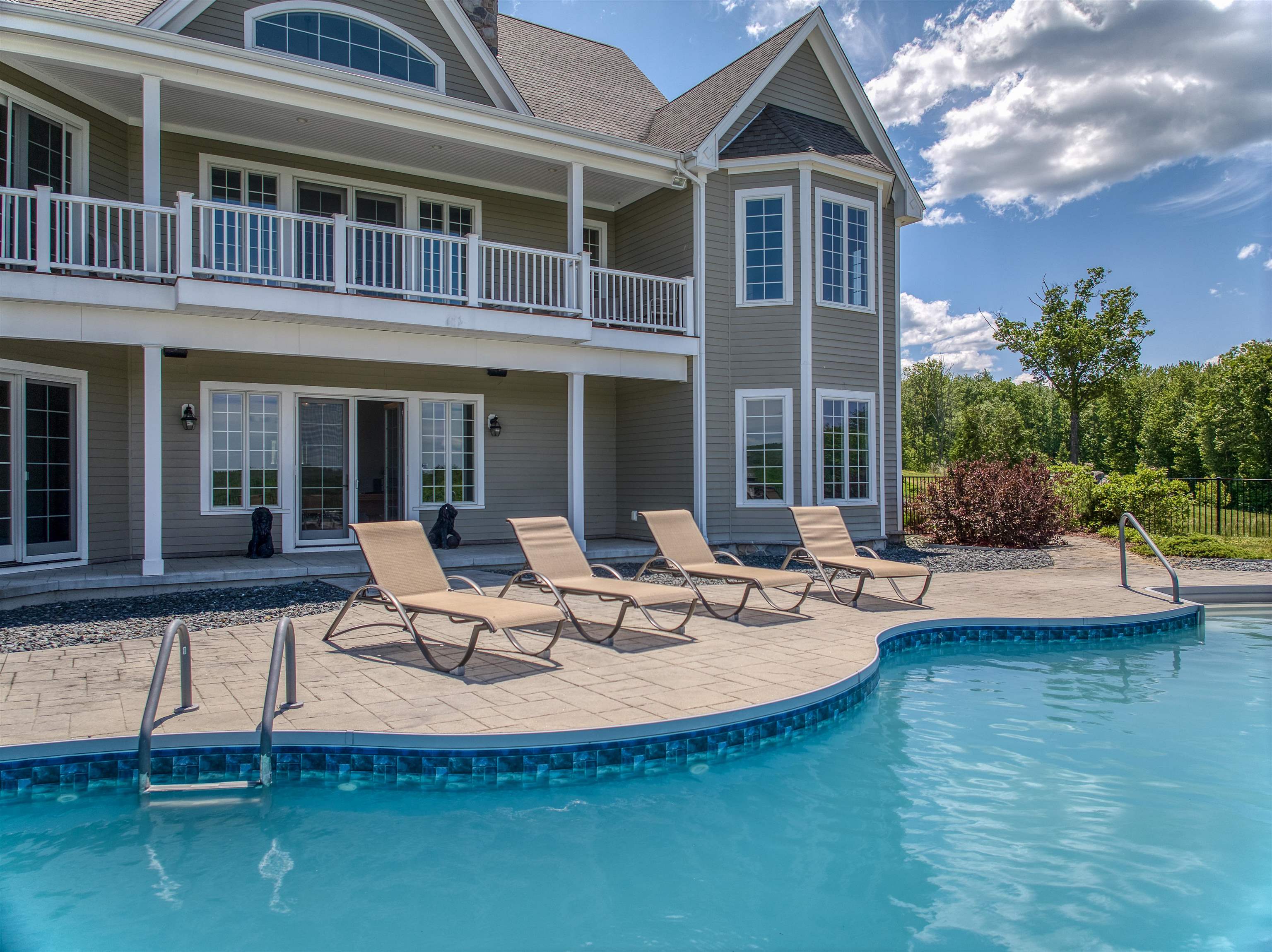 54 Woodcoat Drive