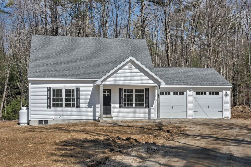 Photo of 1 Ashley Avenue, Hinsdale, NH 03451 (MLS # 5077746)