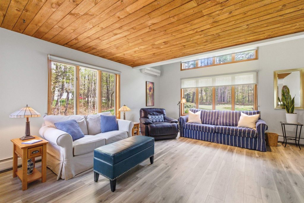 Photo of 9 Wooddale Circle, Newbury, NH 03255 (MLS # 5088243)