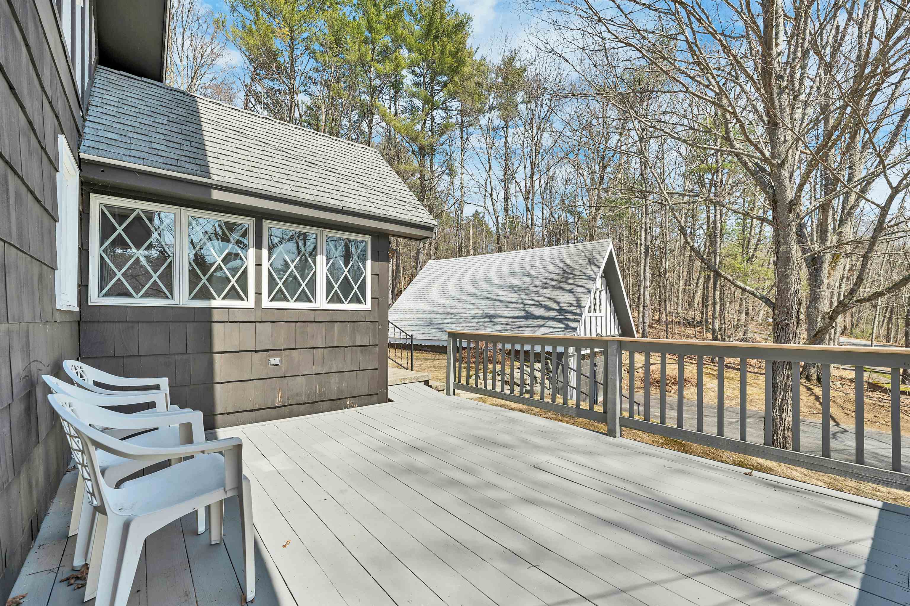 Franklin, New Hampshire 03235, United States, 2 Bedrooms Bedrooms, ,2 BathroomsBathrooms,Residential,Pending,104242