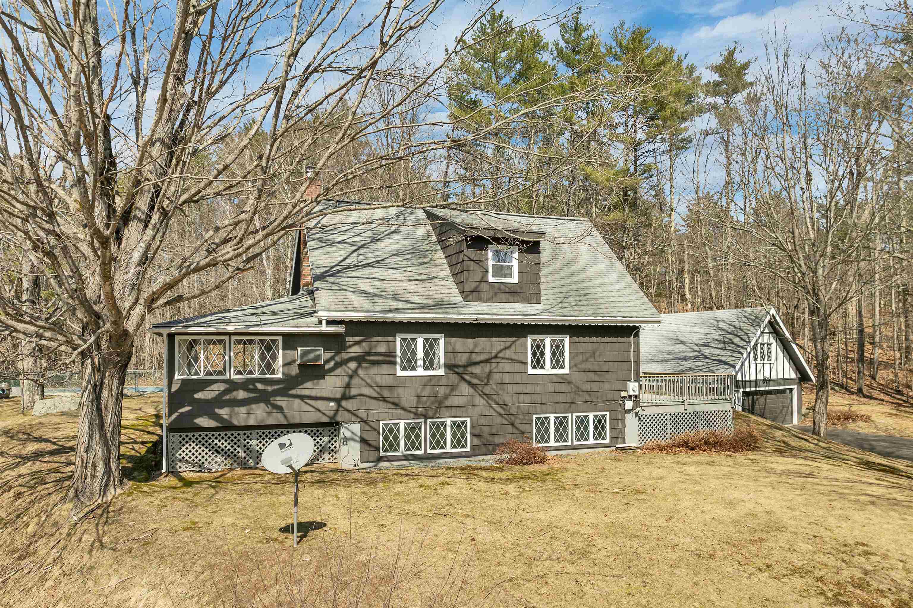 Franklin, New Hampshire 03235, United States, 2 Bedrooms Bedrooms, ,2 BathroomsBathrooms,Residential,Pending,104242