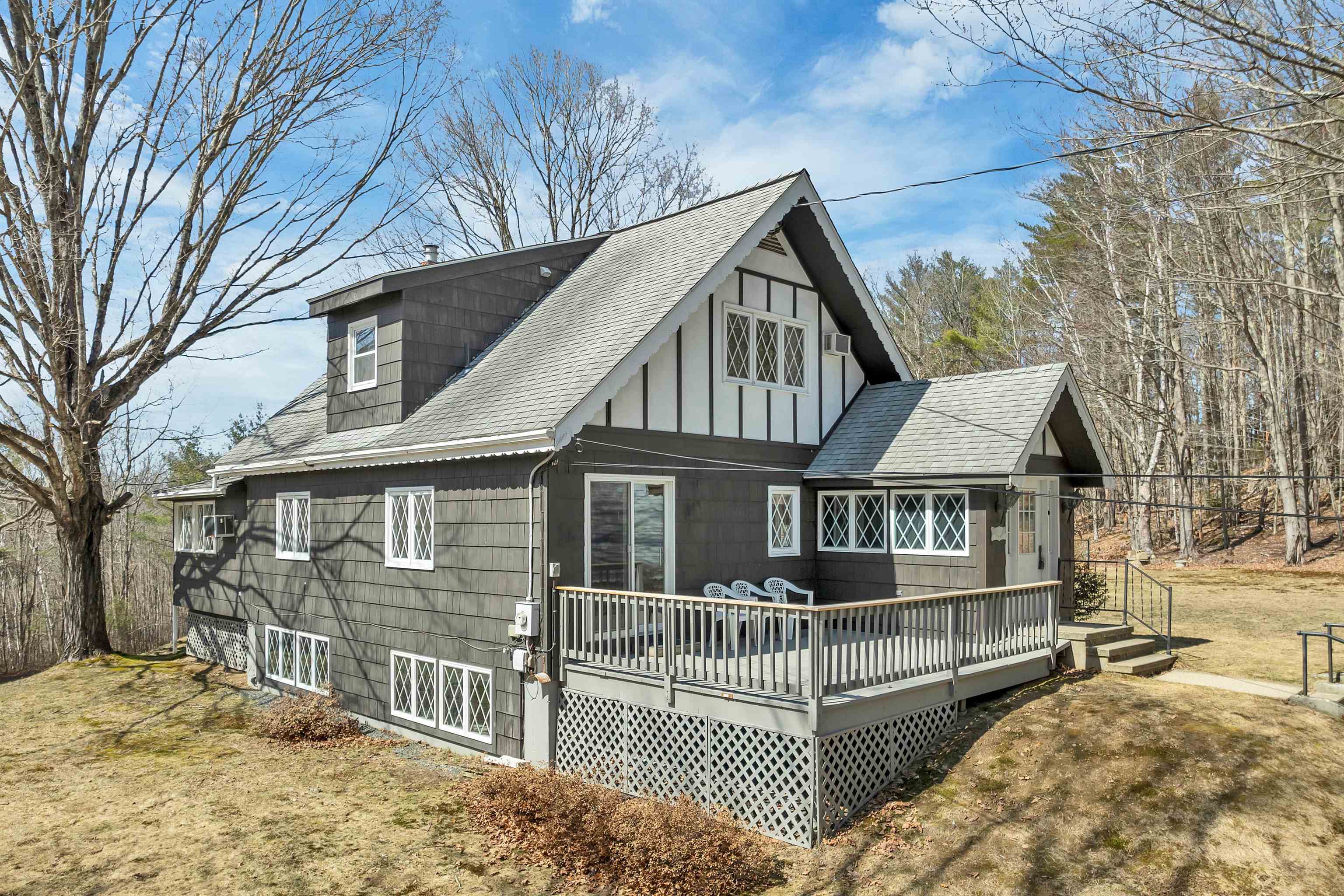 Franklin, New Hampshire 03235, United States, 2 Bedrooms Bedrooms, ,2 BathroomsBathrooms,Residential,Pending,104242