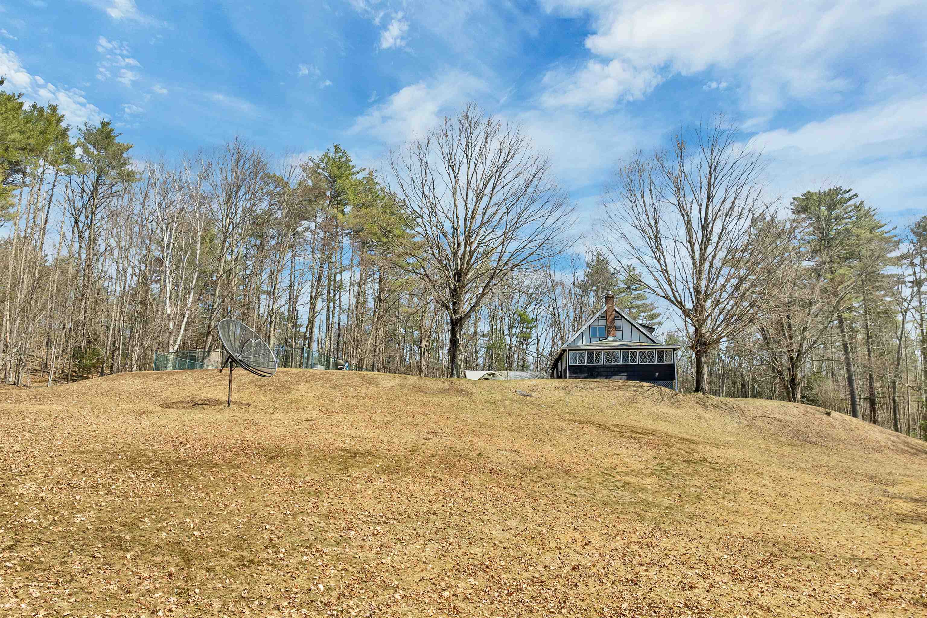 Franklin, New Hampshire 03235, United States, 2 Bedrooms Bedrooms, ,2 BathroomsBathrooms,Residential,Pending,104242