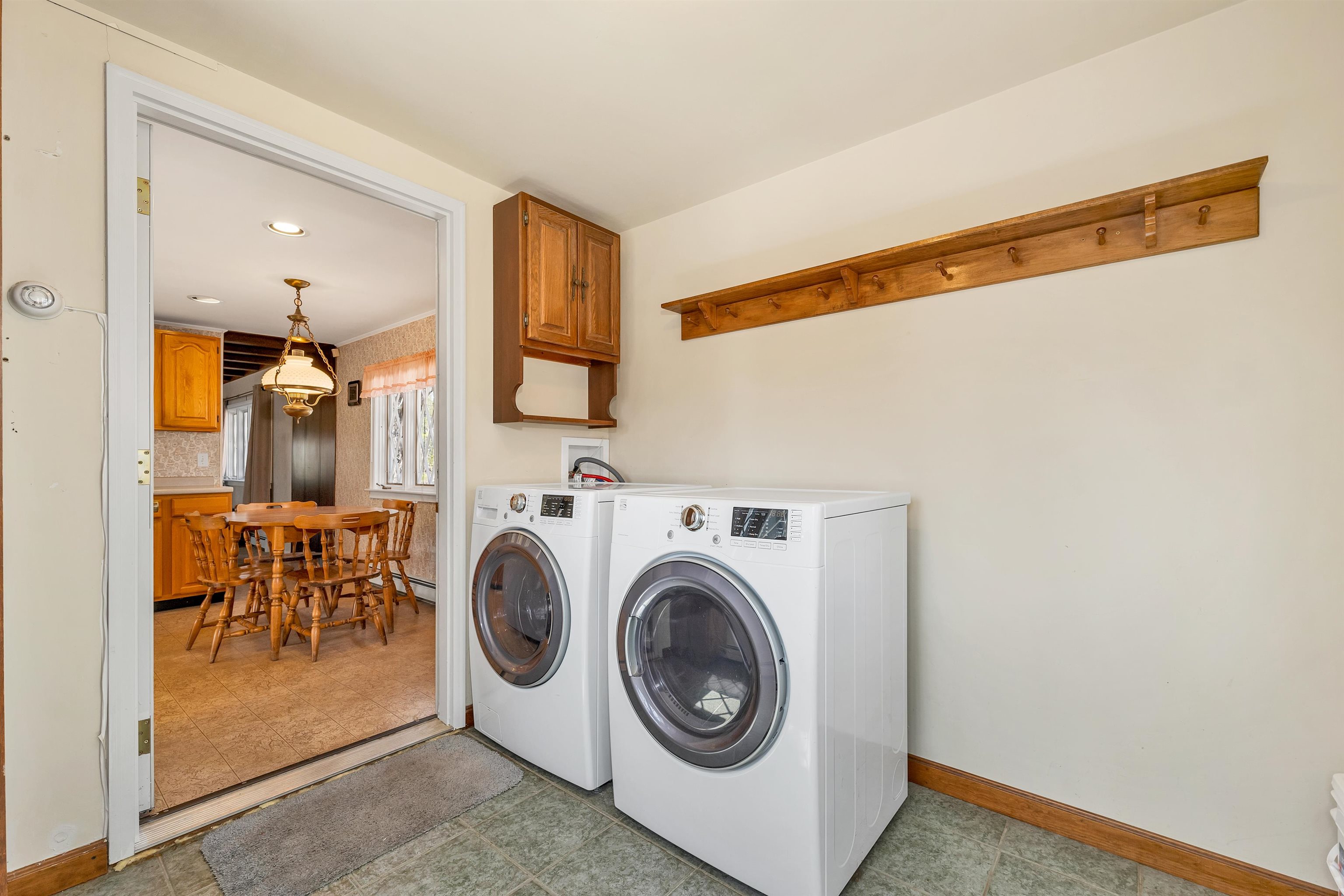 Franklin, New Hampshire 03235, United States, 2 Bedrooms Bedrooms, ,2 BathroomsBathrooms,Residential,Pending,104242