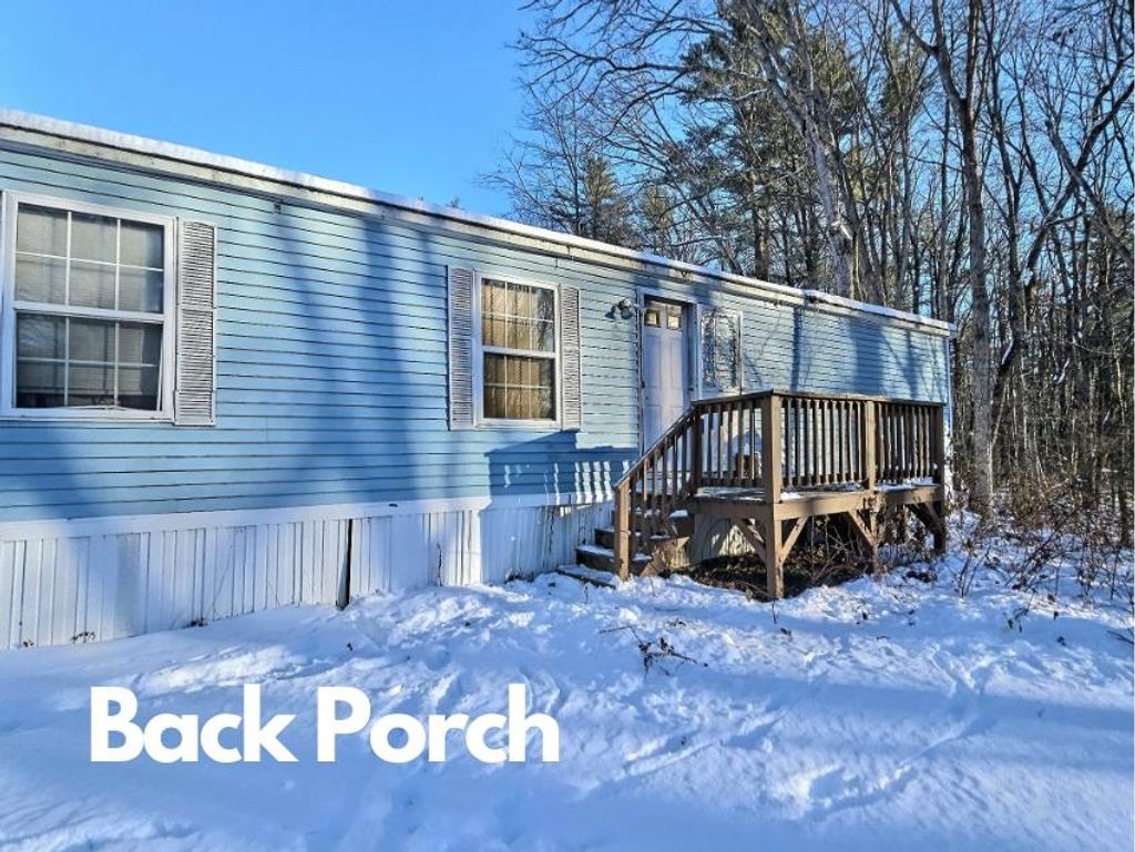 Photo of 41 Monroe Avenue, Allenstown, NH 03275 (MLS # 5071796)