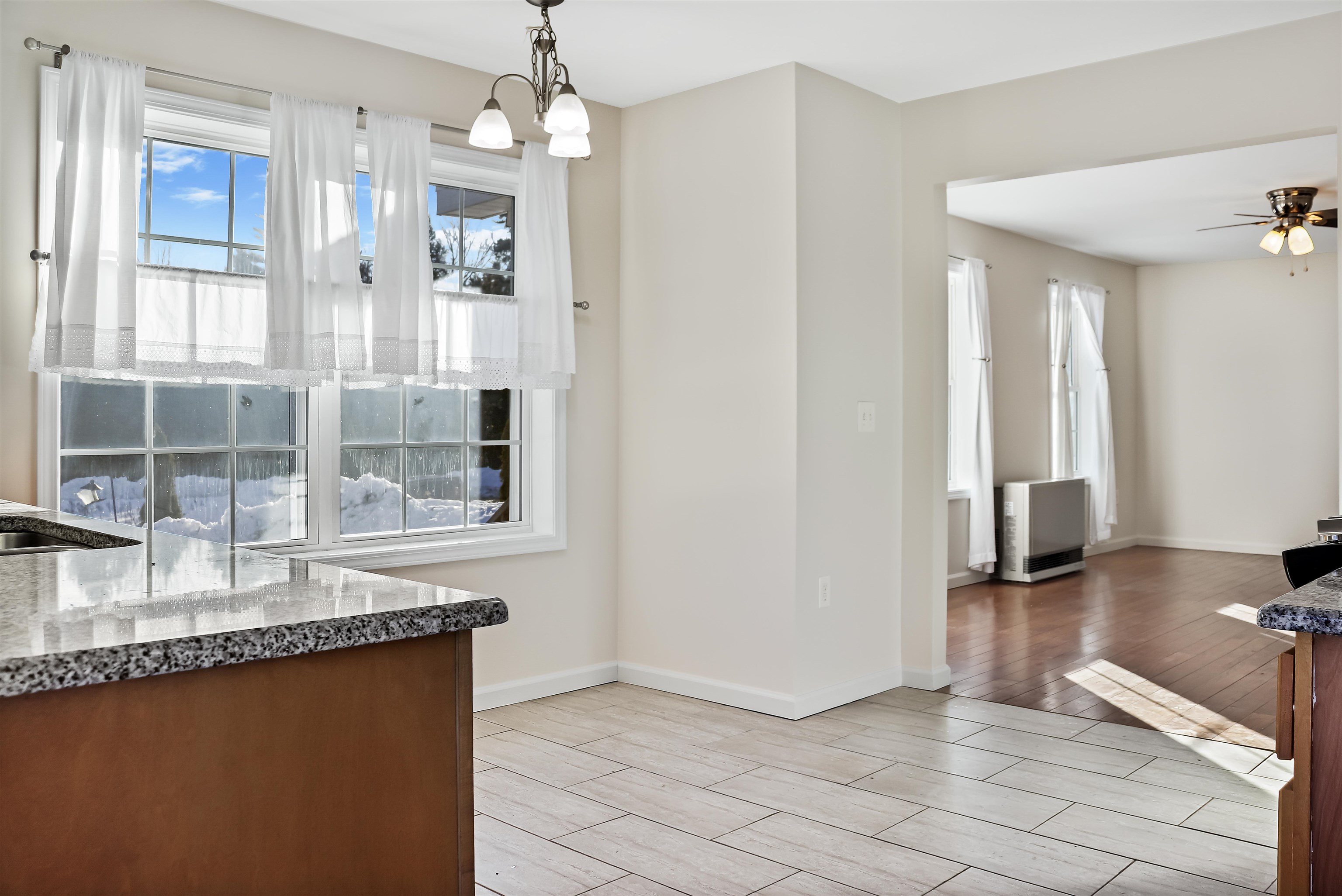 Middleton, New Hampshire 03887, United States, 2 Bedrooms Bedrooms, ,1 BathroomBathrooms,Residential,Active,191