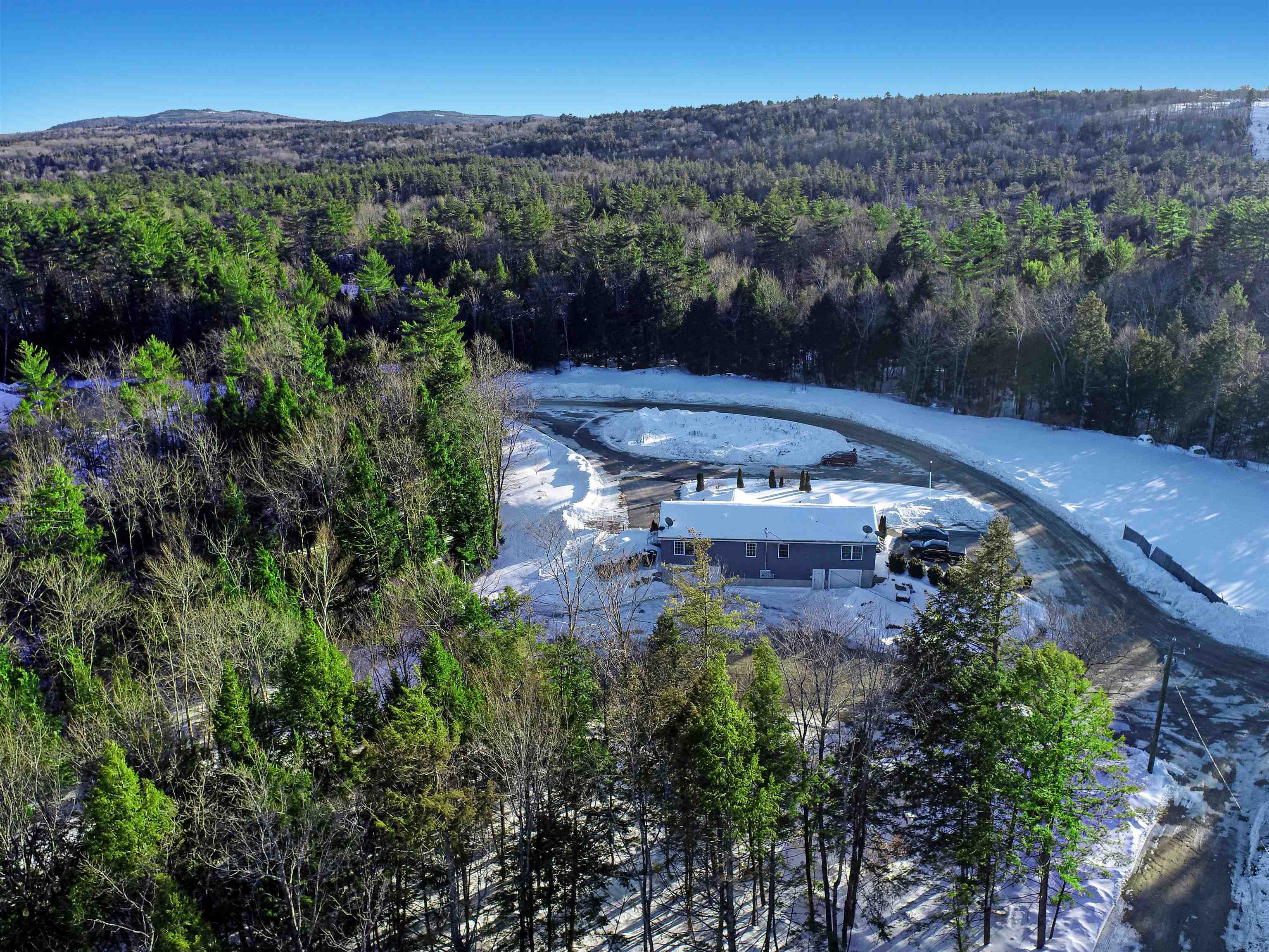 Middleton, New Hampshire 03887, United States, 2 Bedrooms Bedrooms, ,1 BathroomBathrooms,Residential,Active,191