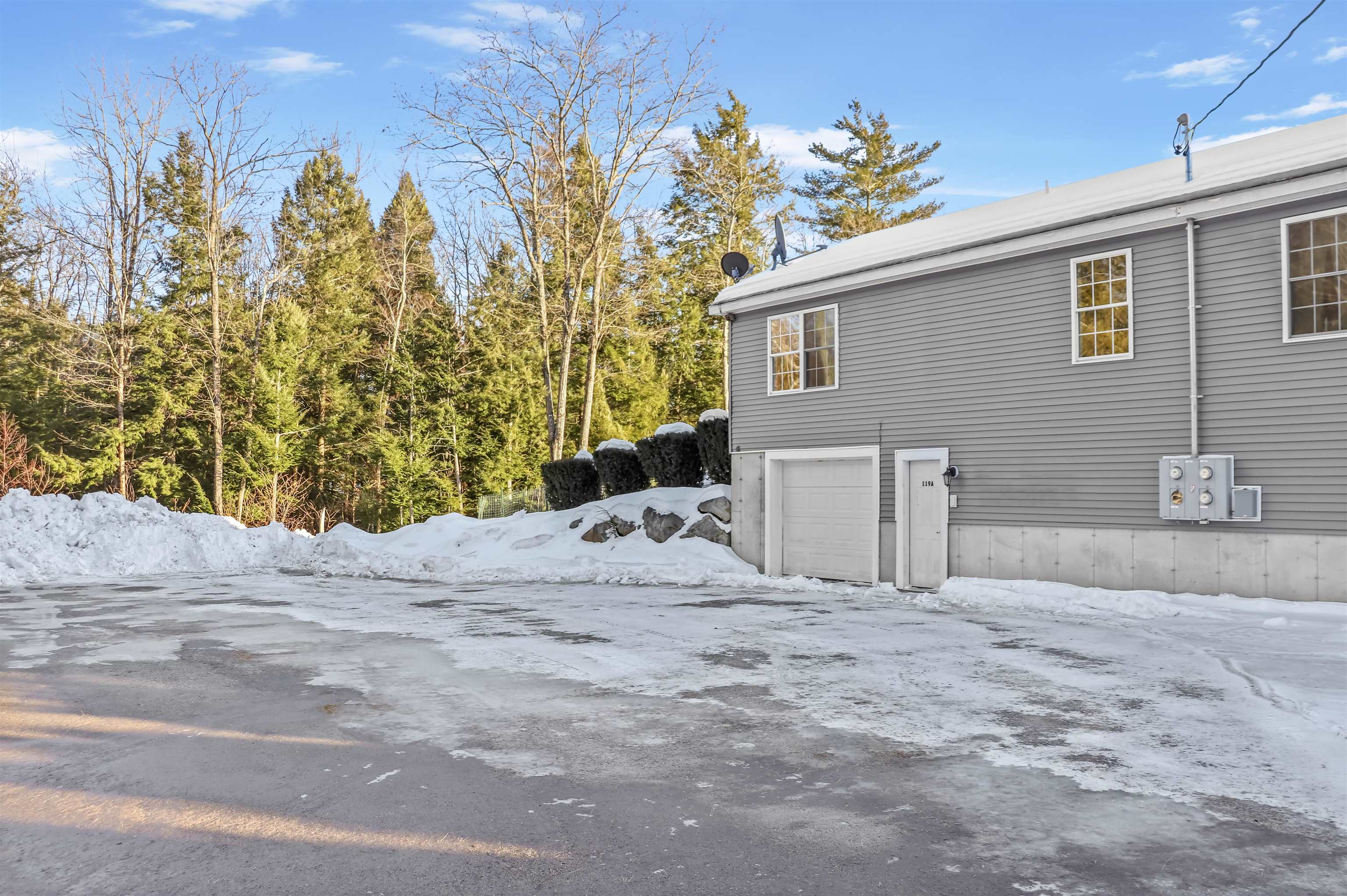 Middleton, New Hampshire 03887, United States, 2 Bedrooms Bedrooms, ,1 BathroomBathrooms,Residential,Active,191