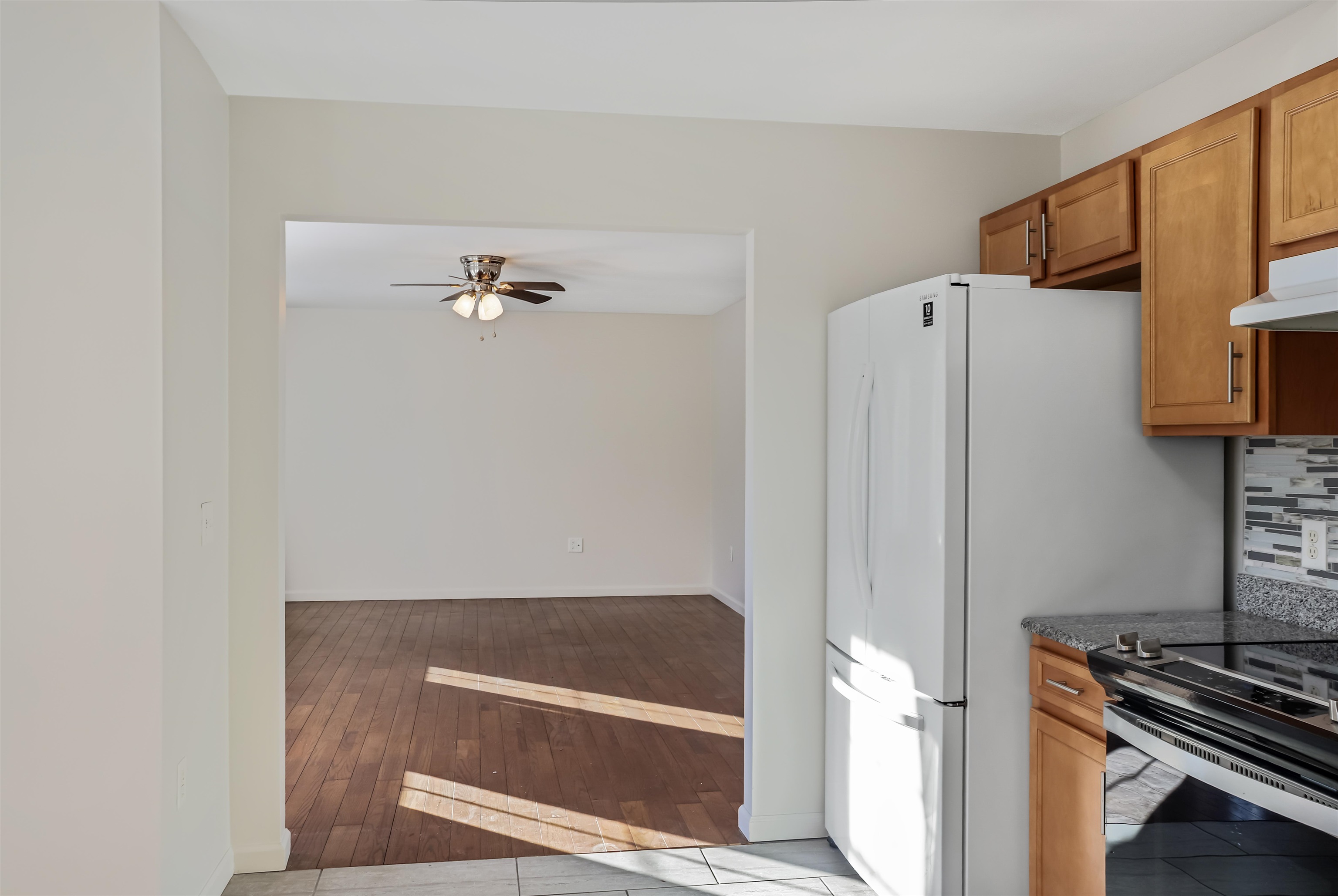 Middleton, New Hampshire 03887, United States, 2 Bedrooms Bedrooms, ,1 BathroomBathrooms,Residential,Active,191